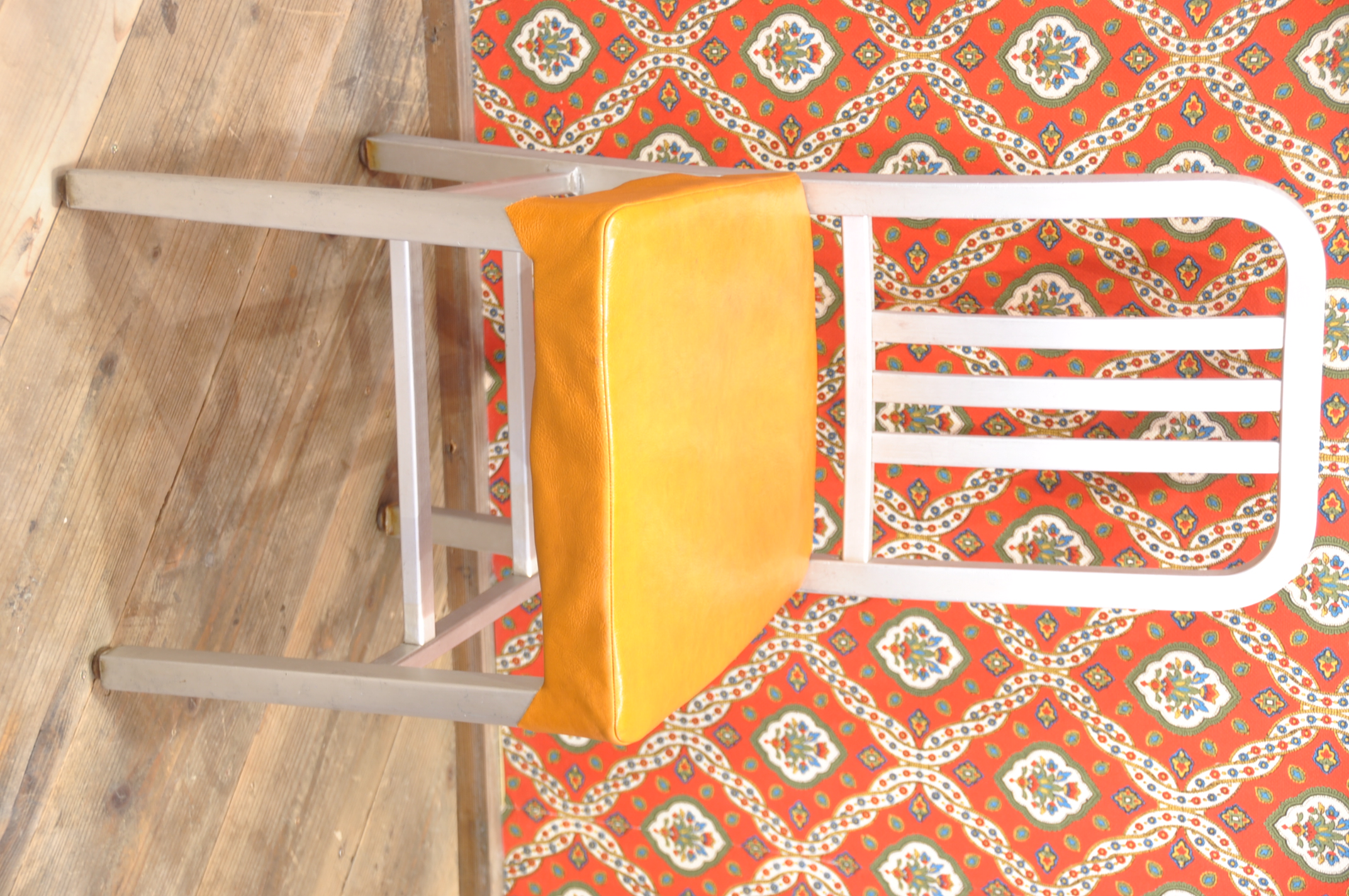 ネイビーチェア専用　椅子カバー